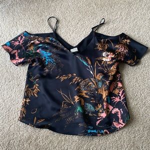 Floral, cold shoulder Aritzia top